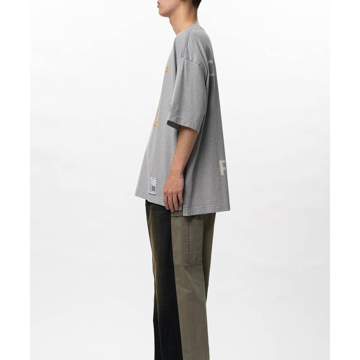 Maison Mihara "Don't Tag Me" Printed Gray T-shirt