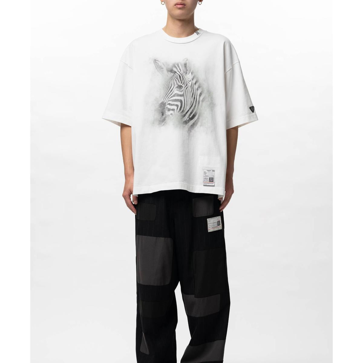 Maison Mihara Horse Printed White T-shirt